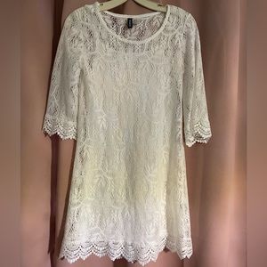 White Lace Dress with Silky Slip Attached!! Divided Size 6